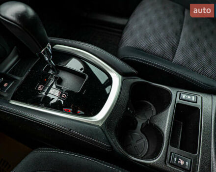 Сірий Ніссан Кашкай, об'ємом двигуна 2 л та пробігом 80 тис. км за 16623 $, фото 16 на Automoto.ua