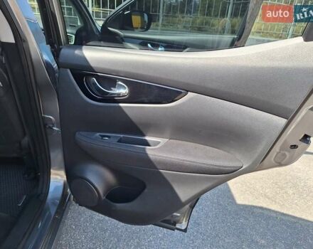 Серый Ниссан Кашкай, объемом двигателя 2 л и пробегом 150 тыс. км за 16100 $, фото 12 на Automoto.ua