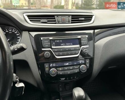 Сірий Ніссан Кашкай, об'ємом двигуна 2 л та пробігом 84 тис. км за 15800 $, фото 14 на Automoto.ua