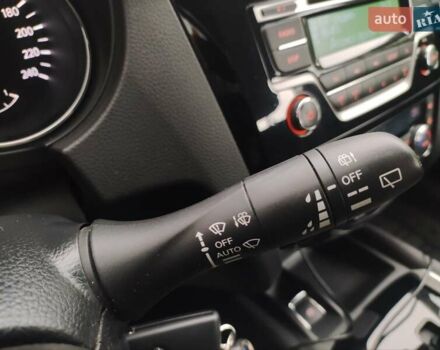 Ниссан Кашкай 2017 в Киеве на Automoto.ua Серый Ниссан Кашкай, объемом двигателя 1.6 л и пробегом 159 тыс. км за 14999 $, фото 15 на Automoto.ua