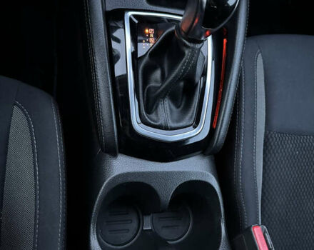 Сірий Ніссан Кашкай, об'ємом двигуна 1.6 л та пробігом 167 тис. км за 17300 $, фото 13 на Automoto.ua