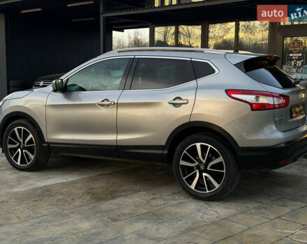 Серый Ниссан Кашкай, объемом двигателя 1.6 л и пробегом 245 тыс. км за 16000 $, фото 1 на Automoto.ua