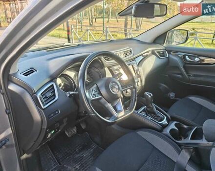 Ниссан Кашкай 2017 в Луцке на Automoto.ua Серый Ниссан Кашкай, объемом двигателя 1.6 л и пробегом 197 тыс. км за 16200 $, фото 1 на Automoto.ua