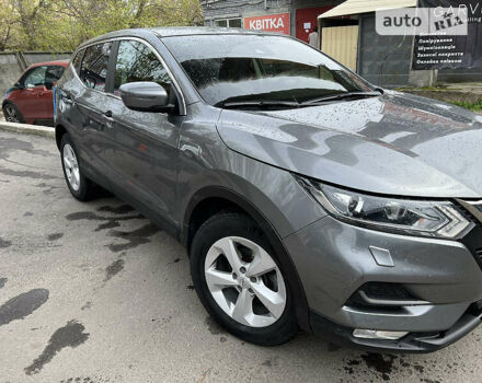 Серый Ниссан Кашкай, объемом двигателя 1.6 л и пробегом 80 тыс. км за 17800 $, фото 2 на Automoto.ua