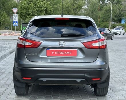 Серый Ниссан Кашкай, объемом двигателя 1.6 л и пробегом 137 тыс. км за 14999 $, фото 2 на Automoto.ua
