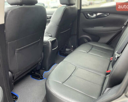 Серый Ниссан Кашкай, объемом двигателя 1.46 л и пробегом 181 тыс. км за 19200 $, фото 13 на Automoto.ua