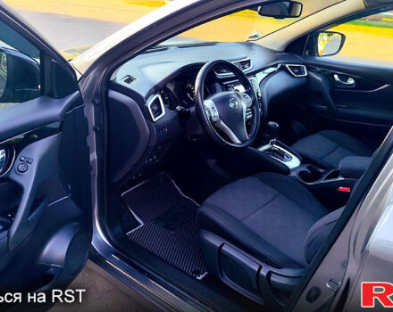 Серый Ниссан Кашкай, объемом двигателя 1.6 л и пробегом 184 тыс. км за 16600 $, фото 10 на Automoto.ua