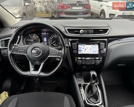 Сірий Ніссан Кашкай, об'ємом двигуна 1.6 л та пробігом 80 тис. км за 19500 $, фото 36 на Automoto.ua