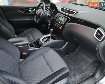 Ниссан Кашкай 2017 в Киеве на Automoto.ua Серый Ниссан Кашкай, объемом двигателя 1.6 л и пробегом 159 тыс. км за 14999 $, фото 5 на Automoto.ua