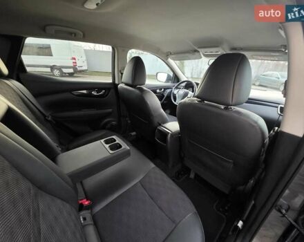 Серый Ниссан Кашкай, объемом двигателя 1.6 л и пробегом 168 тыс. км за 15950 $, фото 59 на Automoto.ua