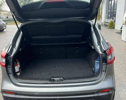 Серый Ниссан Кашкай, объемом двигателя 2 л и пробегом 199 тыс. км за 17999 $, фото 3 на Automoto.ua