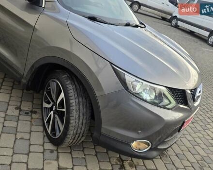 Серый Ниссан Кашкай, объемом двигателя 1.6 л и пробегом 168 тыс. км за 15950 $, фото 43 на Automoto.ua