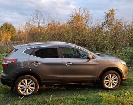 Серый Ниссан Кашкай, объемом двигателя 1.6 л и пробегом 42 тыс. км за 19000 $, фото 4 на Automoto.ua