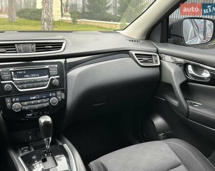 Сірий Ніссан Кашкай, об'ємом двигуна 2 л та пробігом 84 тис. км за 15800 $, фото 11 на Automoto.ua