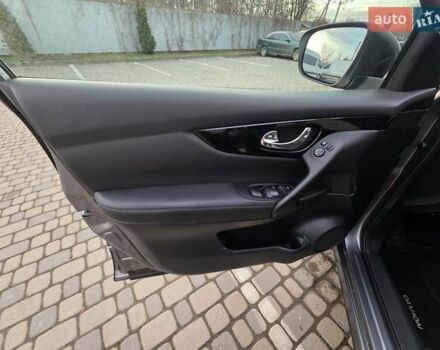 Серый Ниссан Кашкай, объемом двигателя 1.6 л и пробегом 168 тыс. км за 15950 $, фото 76 на Automoto.ua