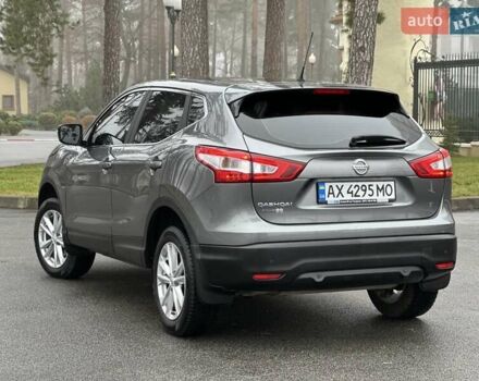 Сірий Ніссан Кашкай, об'ємом двигуна 2 л та пробігом 84 тис. км за 15800 $, фото 3 на Automoto.ua