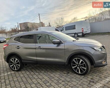 Серый Ниссан Кашкай, объемом двигателя 1.6 л и пробегом 168 тыс. км за 15950 $, фото 18 на Automoto.ua