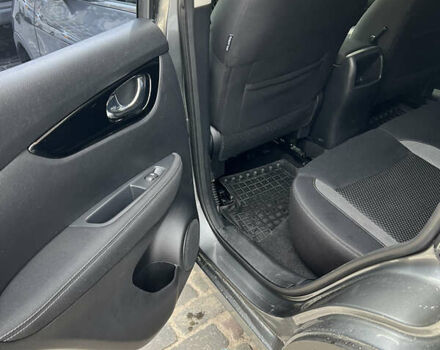 Серый Ниссан Кашкай, объемом двигателя 1.6 л и пробегом 80 тыс. км за 17800 $, фото 10 на Automoto.ua