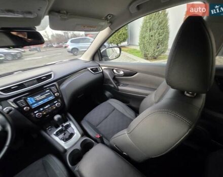 Серый Ниссан Кашкай, объемом двигателя 1.6 л и пробегом 168 тыс. км за 15950 $, фото 65 на Automoto.ua