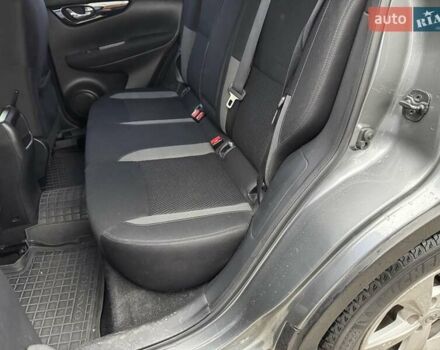 Сірий Ніссан Кашкай, об'ємом двигуна 1.6 л та пробігом 80 тис. км за 19500 $, фото 29 на Automoto.ua