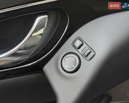 Серый Ниссан Кашкай, объемом двигателя 1.6 л и пробегом 168 тыс. км за 15950 $, фото 77 на Automoto.ua