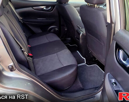 Серый Ниссан Кашкай, объемом двигателя 1.6 л и пробегом 184 тыс. км за 16600 $, фото 12 на Automoto.ua