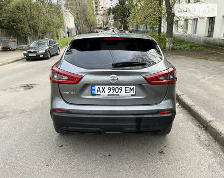 Серый Ниссан Кашкай, объемом двигателя 1.6 л и пробегом 80 тыс. км за 17800 $, фото 4 на Automoto.ua
