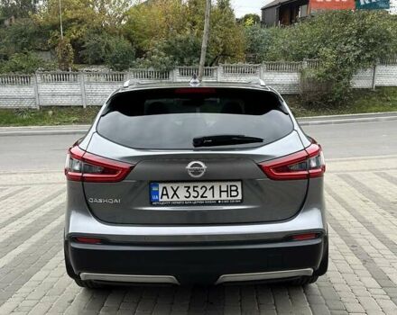 Сірий Ніссан Кашкай, об'ємом двигуна 1.6 л та пробігом 85 тис. км за 19300 $, фото 5 на Automoto.ua