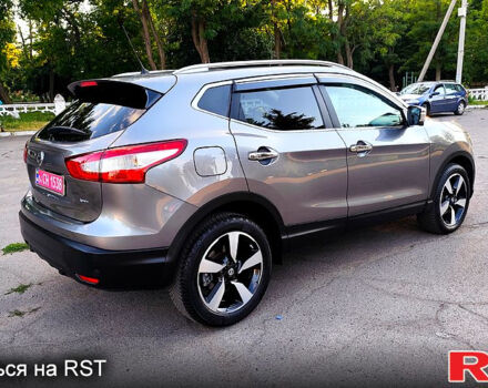 Серый Ниссан Кашкай, объемом двигателя 1.6 л и пробегом 184 тыс. км за 16600 $, фото 4 на Automoto.ua