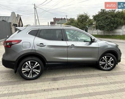 Сірий Ніссан Кашкай, об'ємом двигуна 1.6 л та пробігом 85 тис. км за 19300 $, фото 14 на Automoto.ua