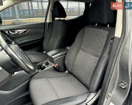 Сірий Ніссан Кашкай, об'ємом двигуна 2 л та пробігом 84 тис. км за 15800 $, фото 16 на Automoto.ua