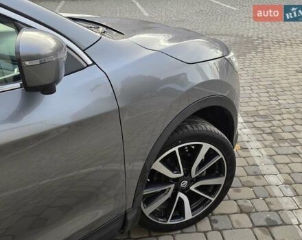 Серый Ниссан Кашкай, объемом двигателя 1.6 л и пробегом 168 тыс. км за 15950 $, фото 40 на Automoto.ua