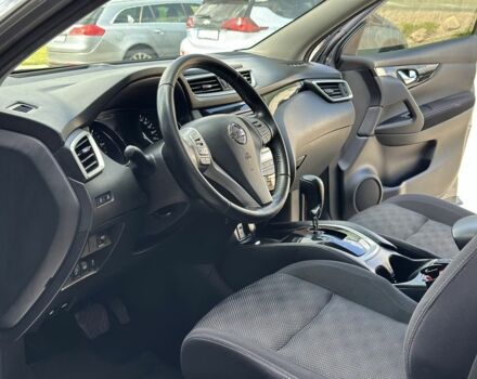 Серый Ниссан Кашкай, объемом двигателя 1.6 л и пробегом 137 тыс. км за 14999 $, фото 6 на Automoto.ua