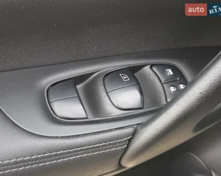 Серый Ниссан Кашкай, объемом двигателя 1.6 л и пробегом 168 тыс. км за 15950 $, фото 78 на Automoto.ua