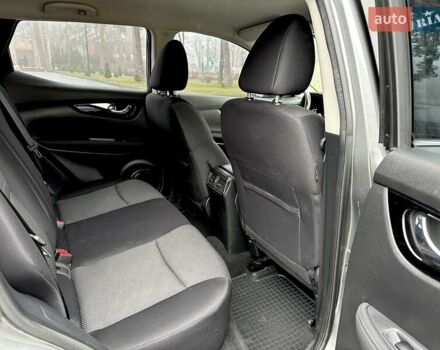 Сірий Ніссан Кашкай, об'ємом двигуна 2 л та пробігом 84 тис. км за 15800 $, фото 22 на Automoto.ua