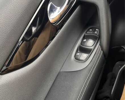 Серый Ниссан Кашкай, объемом двигателя 1.2 л и пробегом 60 тыс. км за 15000 $, фото 8 на Automoto.ua