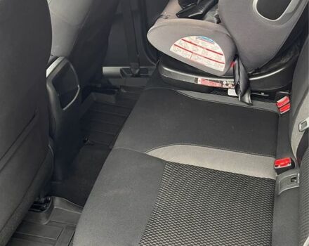 Серый Ниссан Кашкай, объемом двигателя 1.2 л и пробегом 60 тыс. км за 15000 $, фото 9 на Automoto.ua