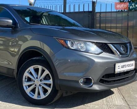 Серый Ниссан Кашкай, объемом двигателя 2 л и пробегом 123 тыс. км за 15690 $, фото 3 на Automoto.ua