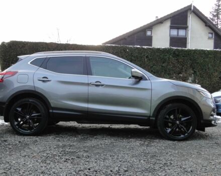 Сірий Ніссан Кашкай, об'ємом двигуна 1.3 л та пробігом 50 тис. км за 8000 $, фото 3 на Automoto.ua