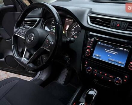 Серый Ниссан Кашкай, объемом двигателя 2 л и пробегом 120 тыс. км за 19000 $, фото 7 на Automoto.ua