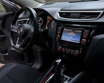 Серый Ниссан Кашкай, объемом двигателя 2 л и пробегом 120 тыс. км за 19000 $, фото 26 на Automoto.ua