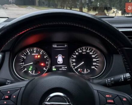 Серый Ниссан Кашкай, объемом двигателя 2 л и пробегом 120 тыс. км за 19000 $, фото 10 на Automoto.ua