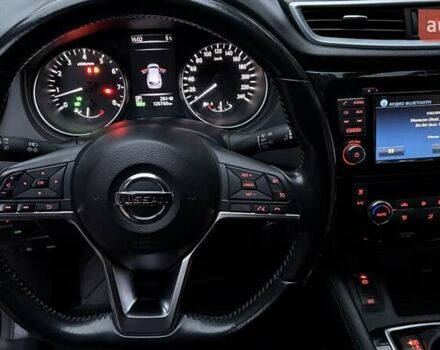 Серый Ниссан Кашкай, объемом двигателя 2 л и пробегом 120 тыс. км за 19000 $, фото 9 на Automoto.ua