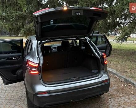 Серый Ниссан Кашкай, объемом двигателя 2 л и пробегом 120 тыс. км за 19000 $, фото 21 на Automoto.ua