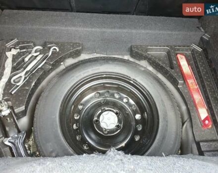 Серый Ниссан Кашкай, объемом двигателя 2 л и пробегом 123 тыс. км за 18000 $, фото 5 на Automoto.ua