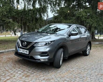 Серый Ниссан Кашкай, объемом двигателя 2 л и пробегом 120 тыс. км за 19000 $, фото 3 на Automoto.ua