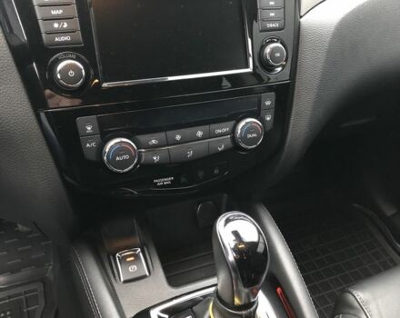 Сірий Ніссан Кашкай, об'ємом двигуна 1.5 л та пробігом 142 тис. км за 21300 $, фото 4 на Automoto.ua