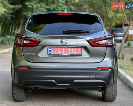 Серый Ниссан Кашкай, объемом двигателя 1.6 л и пробегом 148 тыс. км за 18300 $, фото 11 на Automoto.ua