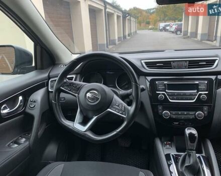 Серый Ниссан Кашкай, объемом двигателя 1.6 л и пробегом 73 тыс. км за 20500 $, фото 9 на Automoto.ua