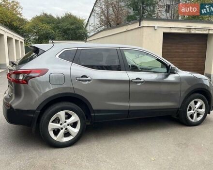 Серый Ниссан Кашкай, объемом двигателя 1.6 л и пробегом 73 тыс. км за 20500 $, фото 6 на Automoto.ua